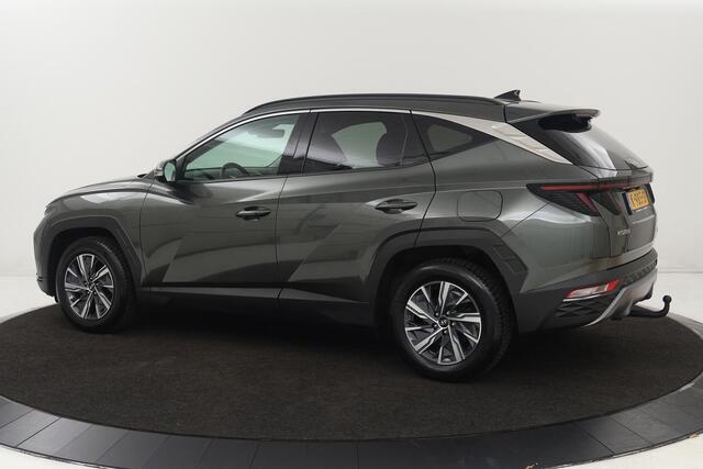 Hyundai TUCSON 1.6 T-GDI HEV Comfort Smart | Trekhaak | Stoel & stuurverwarming | Adaptive cruise | Carplay | Camera | Navigatie | Keyless