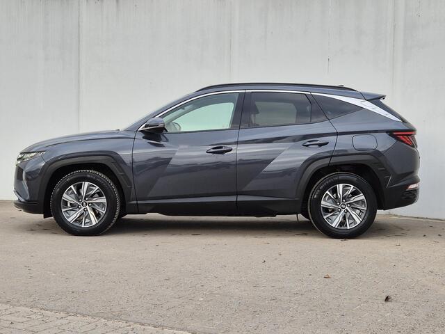 Hyundai TUCSON 1.6 T-GDI HEV 230Pk Comfort Automaat / Trekgewicht 1650 Kg / Apple Carplay Android Auto / Keyless Entry/Start / Achteruitrijcamera / Cruise control / Lichtmetalen wielen 17" /