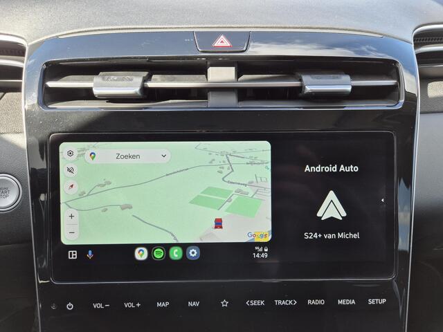 Hyundai TUCSON 1.6 T-GDI 230PK HEV Premium Sky Automaat / 1650kg Trekgewicht / Apple Carplay Android Auto / Adaptief cruise control / Glazen schuif- en kanteldak / Stuur-, en Stoelverwarming / Stoelventilatie /