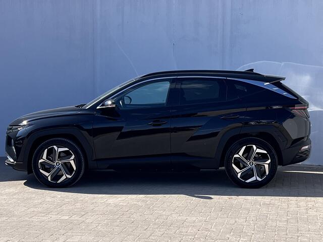 Hyundai TUCSON 1.6 T-GDI PHEV Comfort Smart Automaat / Adaptief Cruise / Elektrisch bedienbare achterklep / 19" / Navigatie / Stuur- en Stoelverwarming /