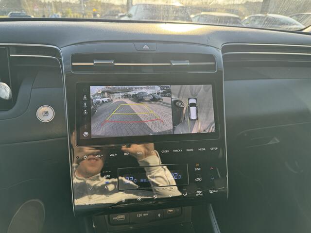 Hyundai TUCSON 1.6 T-GDI HEV Premium / 360Camera / Leder / 19'' / Apple CarPlay / Keyless / Virtual Cockpit / Stoelventilatie / Stuurverwarming / Keyless / DAB / ACC