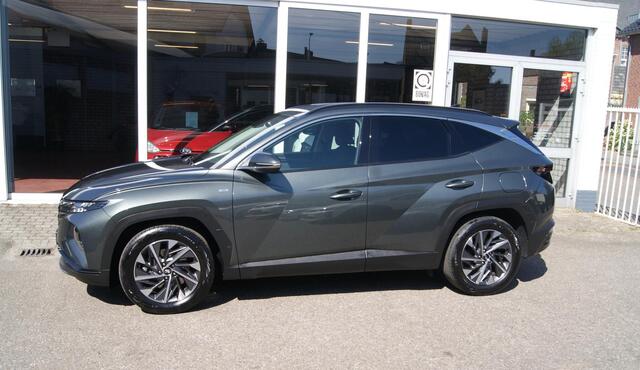 Hyundai TUCSON 1.6 T-GDI MHEV Comfort Navi,Camera,addaptive cruise,Clima,RIJKLAARPRIJS!!