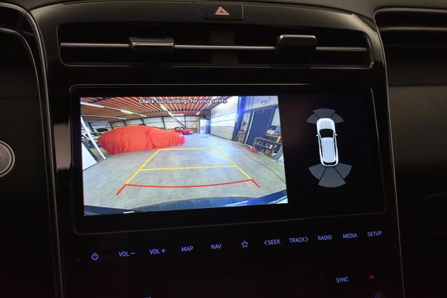 Hyundai TUCSON 1.6 T-GDI PHEV 4WD Panorama Schuifdak Camera Stoelverwarming Navi