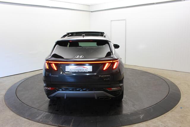 Hyundai TUCSON 1.6 T-GDI PHEV 4WD Panorama Schuifdak Camera Stoelverwarming Navi