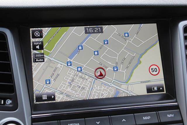 Hyundai TUCSON 1.6 GDi Comfort | Rijklaar | Trekhaak | Leder | Stoelverw. v+a | Navi | Sensor v+a | 19"LMV | NL-auto | All-season