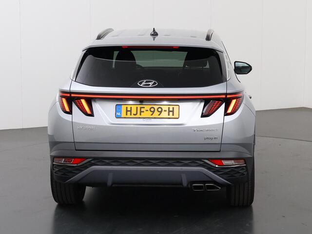Hyundai TUCSON 1.6 T-GDI PHEV Comfort Smart 4WD | Navigatie | Camera | DAB | Apple Carplay/ Android Auto | Stuur en stoelveerwarming | Adaptieve Cruise Control |