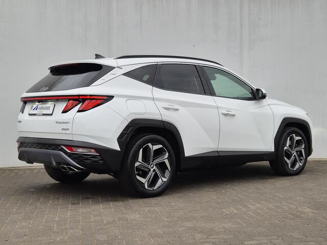 Hyundai TUCSON 1.6 T-GDI 265pk PHEV Plug-in Premium 4WD Automaat / Elektrische achterklep / Apple Carplay Android Auto / Trekgewicht 1350 Kg / Stuur- en Stoelverwarming / Rondomzicht camera / Adaptief cruise control / Stoelventilatie