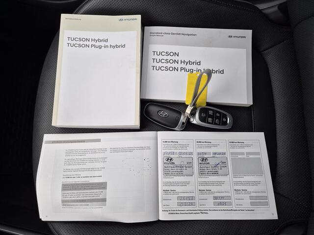 Hyundai TUCSON 1.6 T-GDI 265pk PHEV Plug-in Premium 4WD Automaat / Elektrische achterklep / Apple Carplay Android Auto / Trekgewicht 1350 Kg / Stuur- en Stoelverwarming / Rondomzicht camera / Adaptief cruise control / Stoelventilatie