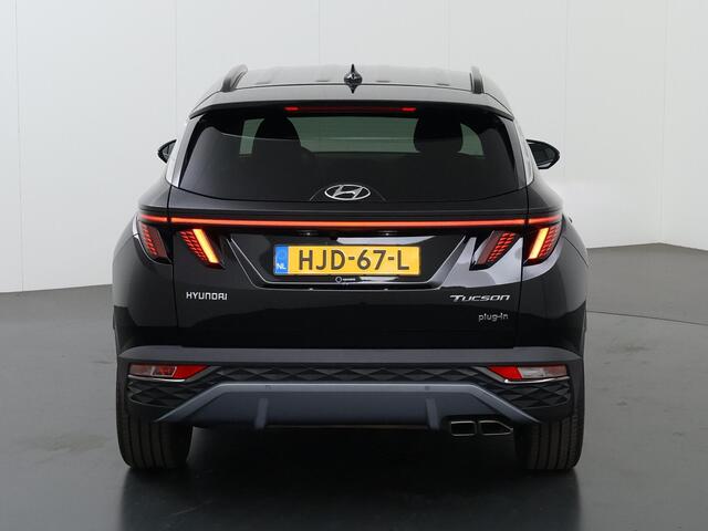 Hyundai TUCSON 1.6 T-GDI PHEV Comfort Smart 4WD | Navigatie | Camera | DAB | Apple Carplay/ Android Auto | Stuur en stoelveerwarming | Adaptieve Cruise Control |