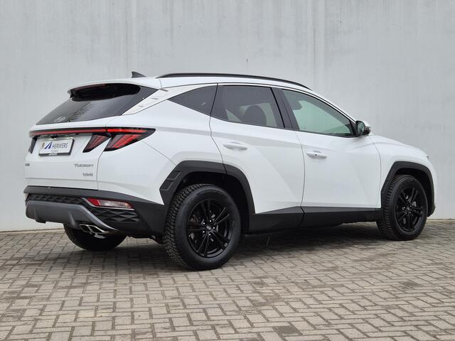 Hyundai TUCSON 1.6 T-GDI HEV 230 PK Premium Automaat / Trekgewicht 1650 kg / Apple Carplay Android Auto / Stuur- en Stoelverwarming / Rondomzicht camera / Climate Control / Stoelventilatie voor /