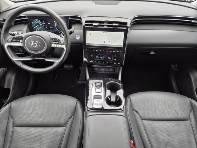 Hyundai TUCSON 1.6 T-GDI 265 PHEV Plug-in Premium 4WD Automaat / Apple Carplay Android Auto / Stuur- en Stoelverwarming / Rondomzicht camera / Stoelventilatie voor / Elektrische achterklep / Adaptief cruise control /