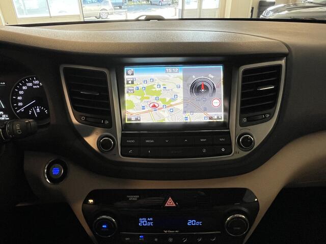 Hyundai TUCSON 1.6 T-GDi Premium / Panoramadak / Leer met klima / BLIS / Dab / ECC / Camera / Navigatie / Lane assist / Keyless - Afn Trekhaak -