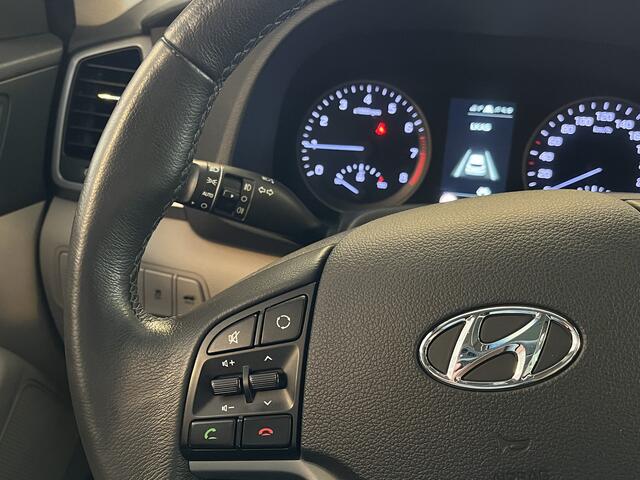 Hyundai TUCSON 1.6 T-GDi Premium / Panoramadak / Leer met klima / BLIS / Dab / ECC / Camera / Navigatie / Lane assist / Keyless - Afn Trekhaak -