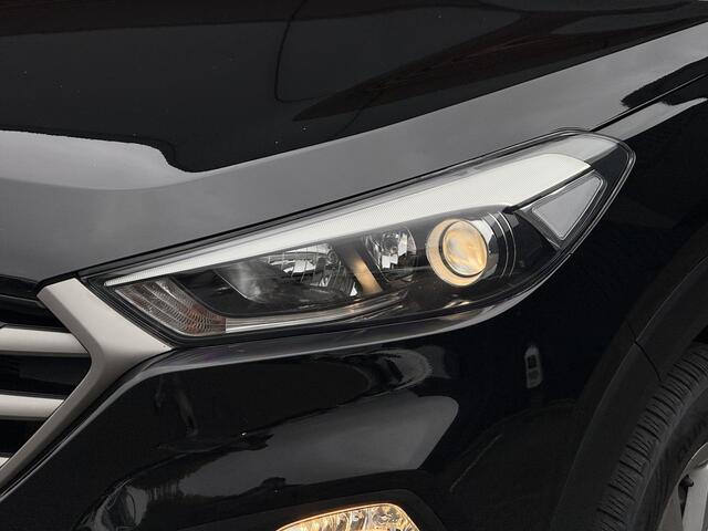 Hyundai TUCSON 1.6 GDi Comfort Navi / Camera / Sidebars / Dodehoek / Cruise / Carplay