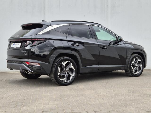 Hyundai TUCSON 1.6 T-GDI PHEV Plug-in Premium 4WD Automaat / Accu SoH 100% / Stuur- en Stoelverwarming / Rondom zicht camera / Stoelventilatie / Apple Carplay Android Auto / Elektrische achterklep / Adaptief cruise control /