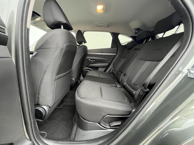 Hyundai TUCSON 1.6 T-GDI HEV 230pk Comfort Automaat / Trekgewicht 1.650 kg / Achteruitrij Camera / Apple Carplay & Android Auto / Cruise- en Climate Control / Lichtmetalen wielen 19" / Keyless Entry & Start /
