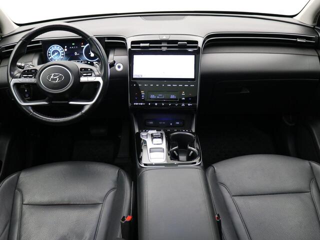 Hyundai TUCSON 1.6 T-GDI HEV Premium Sky AUTOMAAT / GROOT Glazenschuif-kanteldak / 19" LMV / Adaptieve Cruise Control / Historie aanwezig / 1650KG Trekgewicht / Navigatie / Full Option /