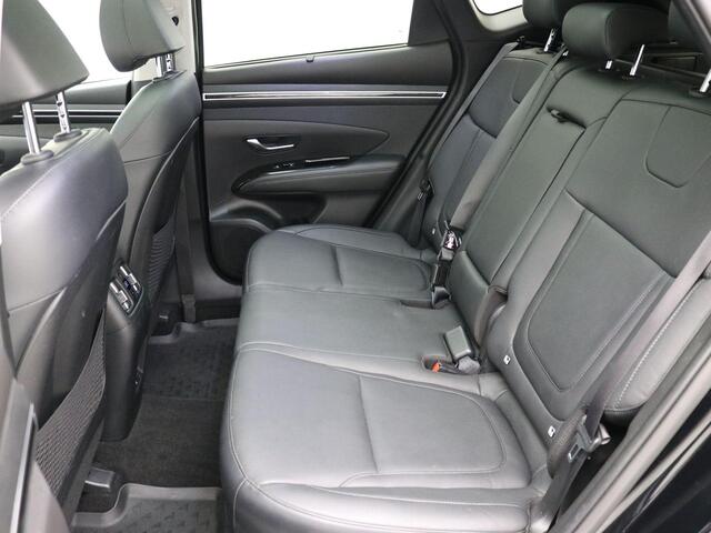 Hyundai TUCSON 1.6 T-GDI HEV Premium Sky AUTOMAAT / GROOT Glazenschuif-kanteldak / 19" LMV / Adaptieve Cruise Control / Historie aanwezig / 1650KG Trekgewicht / Navigatie / Full Option /