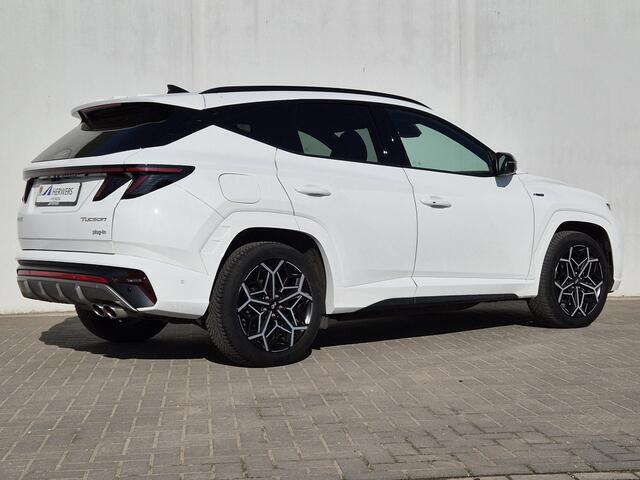 Hyundai TUCSON 1.6 T-GDI PHEV Plug-in N Line 4WD Automaat / Rondomzicht camera / Apple Carplay Android Auto / Adaptief cruise control / Trekgewicht 1350 Kg / Stuur- en Stoelverwarming / Elektrisch bedienbare stoelen - achterklep /