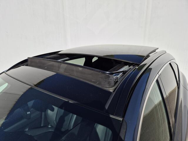 Hyundai TUCSON 1.6 T-GDI PHEV Plug-in Premium Sky 4WD Automaat / Apple Carplay Android Auto / Trekgewicht 1350 kg / Glazen schuif- en kanteldak / Elektrische achterklep / Rondomzicht camera /