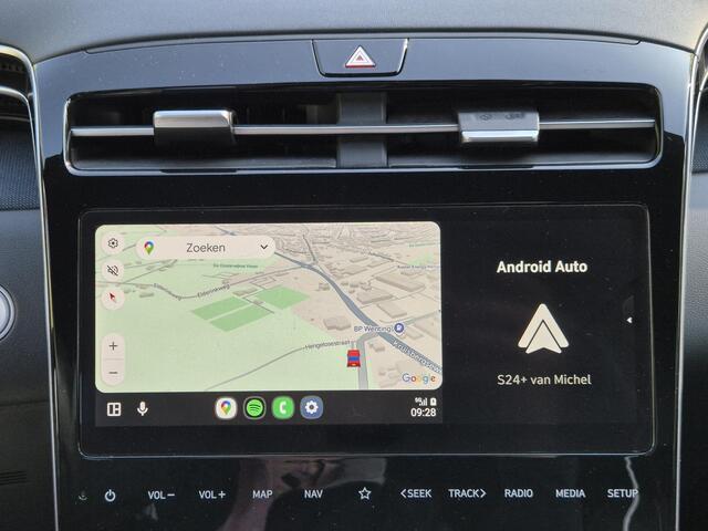 Hyundai TUCSON 1.6 T-GDI PHEV Plug-in Premium Sky 4WD Automaat / Apple Carplay Android Auto / Trekgewicht 1350 kg / Glazen schuif- en kanteldak / Elektrische achterklep / Rondomzicht camera /