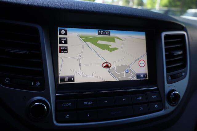 Hyundai TUCSON 1.6 GDi Comfort CAMERA TREKHAAK 4xSTOELVERWARMING DAB NAVI CRUISE 2xPDC CLIMA 17"LMV NAP