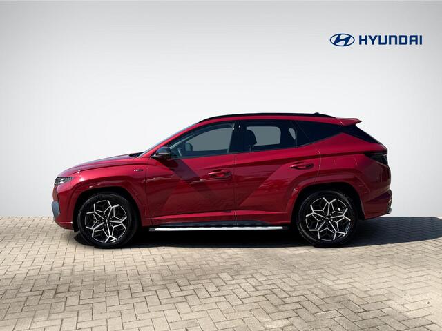 Hyundai TUCSON 1.6 T-GDI HEV N Line Sky | Panoramadak | Leder/Alcantara | 19'' Velgen | Navigatie | Camera | Stoelverwarming | Apple Carplay/Android Auto | Dodehoek | Rijklaarprijs!