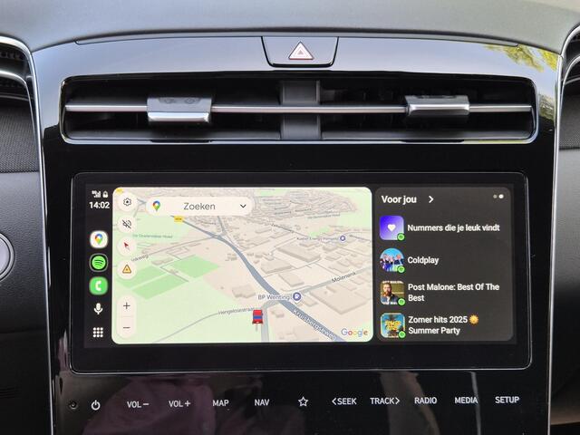 Hyundai TUCSON 1.6 T-GDI HEV 230pk Comfort Smart Automaat / 1650 kg Trekgewicht / Apple Carplay Android Auto / Achteruitrijcamera / Stuur- en Stoelverwarming / Elektrische achterklep / Adaptief cruise control /