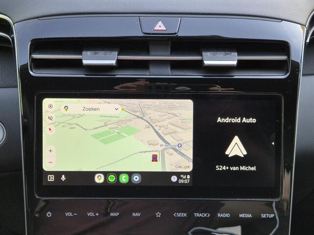 Hyundai TUCSON 1.6 T-GDI HEV 230pk Premium Automaat / 1650kg Trekgewicht / Apple Carplay Android Auto / Stuur- en Stoelverwarming / Elektrische achterklep / Krell Sound Systeem / Rondomzicht camera /