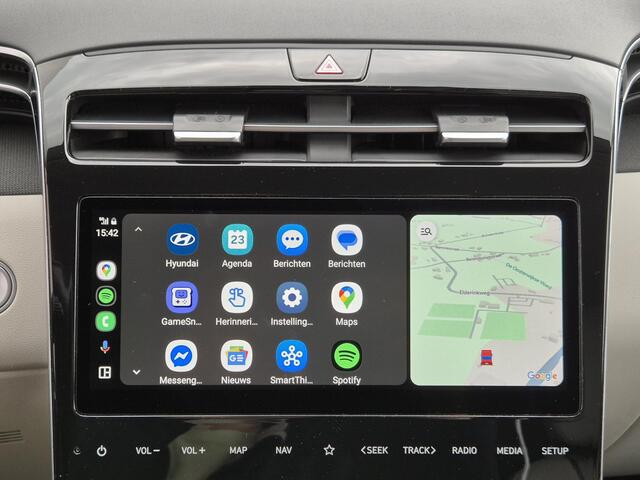 Hyundai TUCSON 1.6 T-GDI PHEV Plug-in Premium 4WD Automaat / Trekhaak Afneembaar / Trekgewicht 1350 Kg / Accu SoH 100% / Elektrische achterklep / Apple Carplay Android Auto / Stuur- en Stoelverwarming / Rondom zicht camera / Stoelventilatie