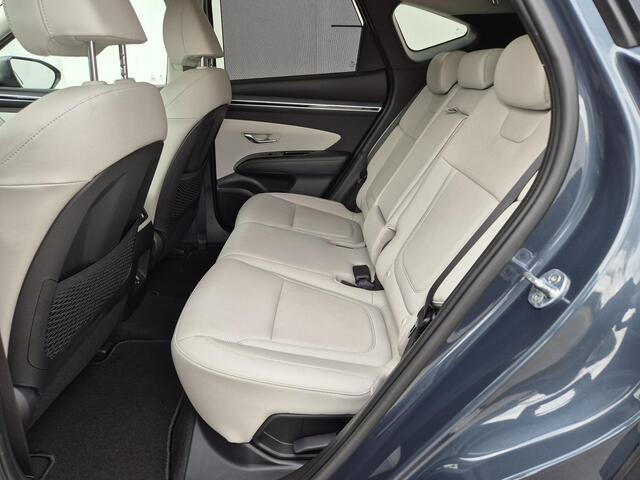 Hyundai TUCSON 1.6 T-GDI PHEV Plug-in Premium 4WD Automaat / Trekhaak Afneembaar / Trekgewicht 1350 Kg / Accu SoH 100% / Elektrische achterklep / Apple Carplay Android Auto / Stuur- en Stoelverwarming / Rondom zicht camera / Stoelventilatie