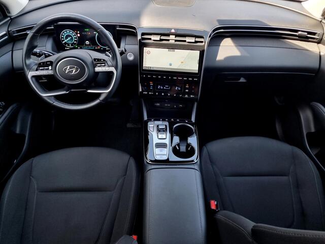 Hyundai TUCSON 1.6 T-GDI HEV Comfort Smart 230PK Automaat / 1650KG Trekgewicht / Elektrische Achterklep / Cruise Control Adaptief / Lichtmetalen Winterset Tegen Meerprijs ¤599,-