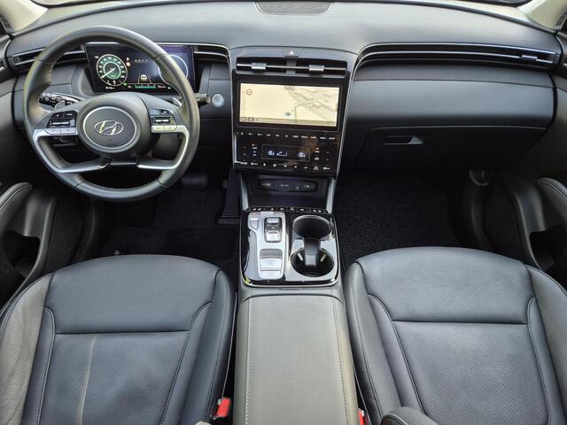Hyundai TUCSON 1.6 T-GDI PHEV Premium Sky 4WD Automaat / Trekgewicht 1350Kg / Apple Carplay Android Auto / Stuur- en Stoelverwarming / Achteruitrijcamera / Krell Premium Audio / Stoelventilatie voor /