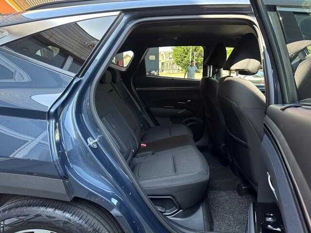 Hyundai TUCSON 1.6 T-GDI MHEV Comfort Stoel verwarming/ 3-zone climate/ camera/ zwarte hemel.