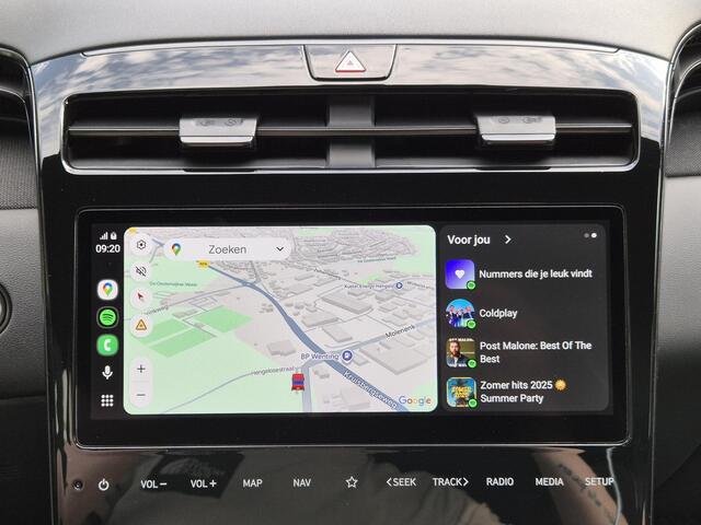 Hyundai TUCSON 1.6 T-GDI PHEV Plug-in N Line 4WD Automaat / Achteruitrijcamera / Apple Carplay Android Auto / Adaptief cruise control / Trekgewicht 1350 Kg / Stuur- en Stoelverwarming / / Elektrische bedienbare achterklep /