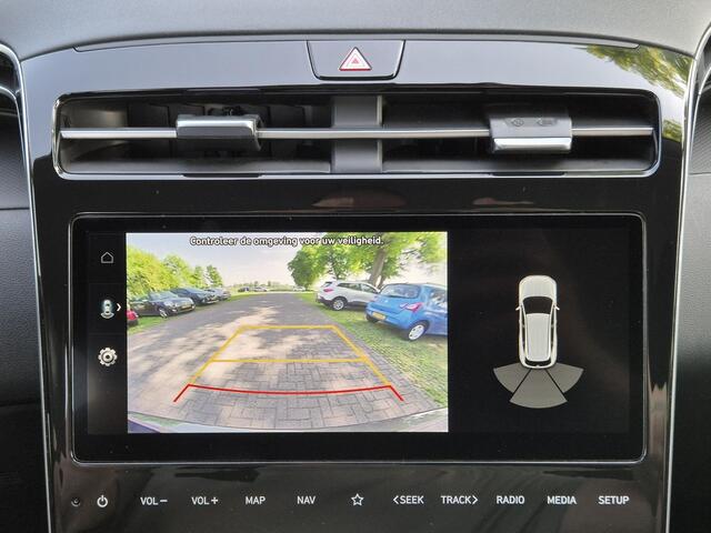 Hyundai TUCSON 1.6 T-GDI PHEV Plug-in Comfort 4WD Automaat / 1350KG Trekgewicht / Navigatie / Achteruitrijcamera / Apple Carplay Android Auto / Cruise control / Lichtmetalen wielen 19" / Parkeersensoren achter /