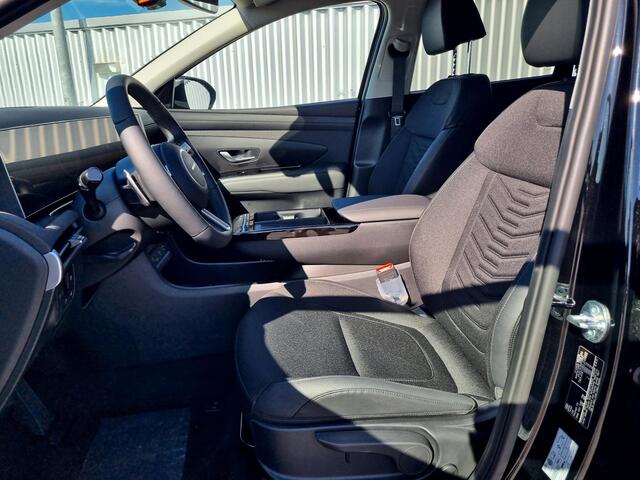 Hyundai TUCSON 1.6 T-GDI PHEV Comfort Smart / ¤4000,- Voordeel Op Nieuwprijs / Rijklaarprijs / Direct Leverbaar