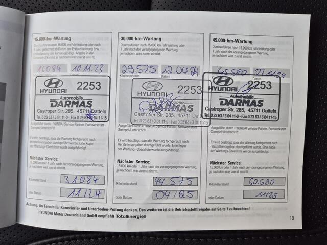 Hyundai TUCSON 1.6 T-GDI PHEV Premium Sky 4WD Automaat / Trekhaak afneembaar / Trekgewicht 1350 kg / Glazen schuif- en kanteldak / Stuur- en Stoelverwarming / Rondomzicht camera / Apple Carplay Android Auto / Elektrische achterklep /