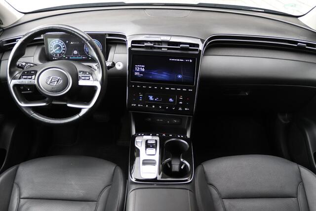 Hyundai TUCSON 1.6 T-GDI PHEV Premium Sky 4WD | Trekhaak Afneembaar | Panoramadak | Stoelverwarming / Ventilatie | Adaptive Cruise Control