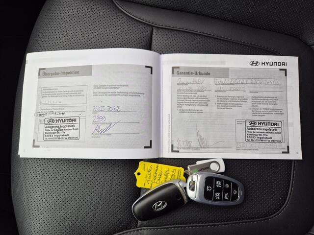 Hyundai TUCSON 1.6 T-GDI PHEV Plug-in Premium Sky 4WD Automaat / Trekhaak afneembaar / Trekgewicht 1350 kg / Glazen schuif- en kanteldak / Elektrische achterklep / Apple Carplay Android Auto / Rondomzicht camera / Stuur- en Stoelverwarming /