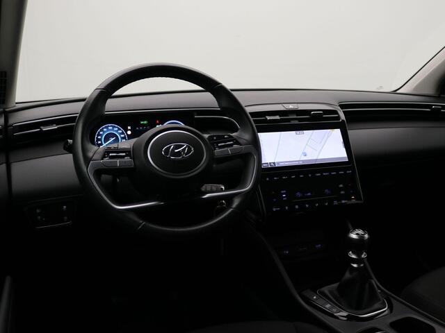Hyundai TUCSON 1.6 T-GDI MHEV Comfort / Trekhaak / 1650KG Trekgewicht / Navigatie / Stoelverwarming voor / Cruise Control / 19" LMV /