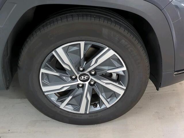 Hyundai TUCSON 1.6 T-GDI HEV Comfort Smart HYBRIDE | TREKHAAK| NAVI