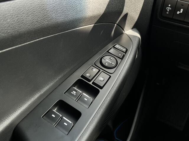Hyundai TUCSON 1.6 T-GDi Premium 4WD | Camera | Trekhaak | NAV | Panorama dak | Dodehoek sensor