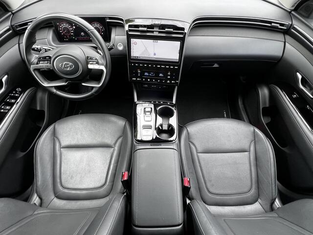 Hyundai TUCSON 1.6 T-GDI PHEV Comfort Smart 4WD Automaat / Lederen Bekleding / Premium Wielen / Dealer onderhouden/ Trekgewicht 1.350 kg / Navigatie / Elektr. bestuurdersstoel / 19" LM / All Season banden / Apple Carplay Android /