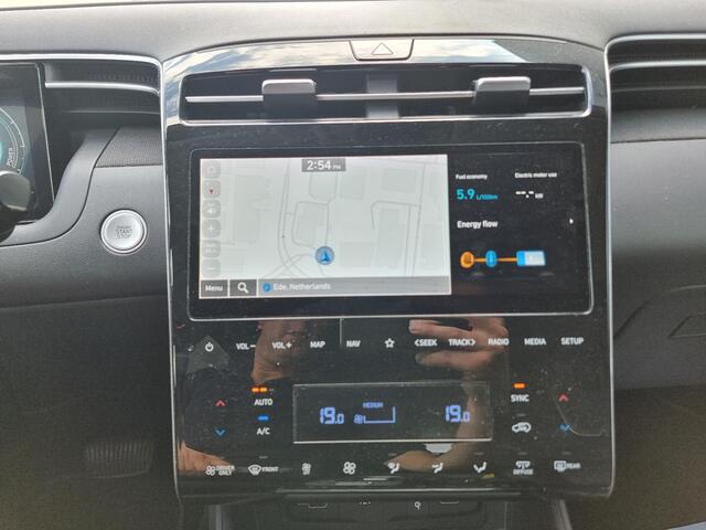 Hyundai TUCSON 1.6 T-GDI HEV Premium | 360° Camera | Leder | Elektrische achterklep |