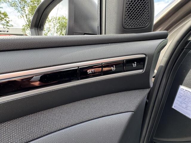 Hyundai TUCSON 1.6 T-GDI PHEV Premium 4WD trekgewicht geremd 1350 KG/ Apple Carplay Android Auto / Climate Control / 360 Camera / Parkeersensoren achter / Adaptie Cruise Control / Led verlichting / Stoelverwarming voor + achter/ Stuurverwarming/ Elektrische Achterkle