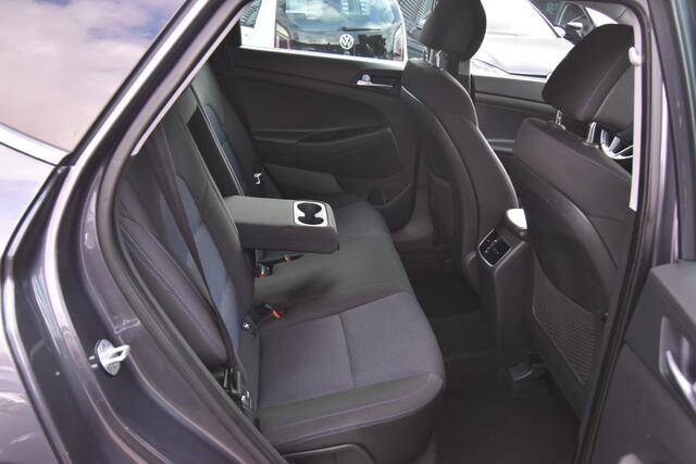 Hyundai TUCSON 1.6 GDi Comfort , TREKHAAK , V+A BANK VERW , A UITRIJ CAM , NAVI , CR CONTR , PDC V+A ,