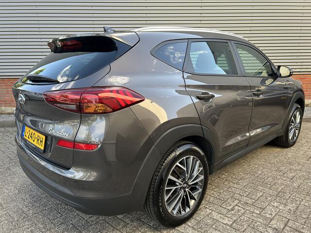 Hyundai TUCSON 1.6 GDi i-Drive | Carplay | Stuur/Stoel verwarming | Afn. Trekhaak | 18'' Lichtmetalen velgen |