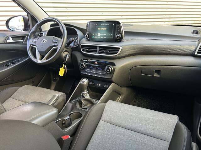 Hyundai TUCSON 1.6 GDi i-Drive | Carplay | Stuur/Stoel verwarming | Afn. Trekhaak | 18'' Lichtmetalen velgen |