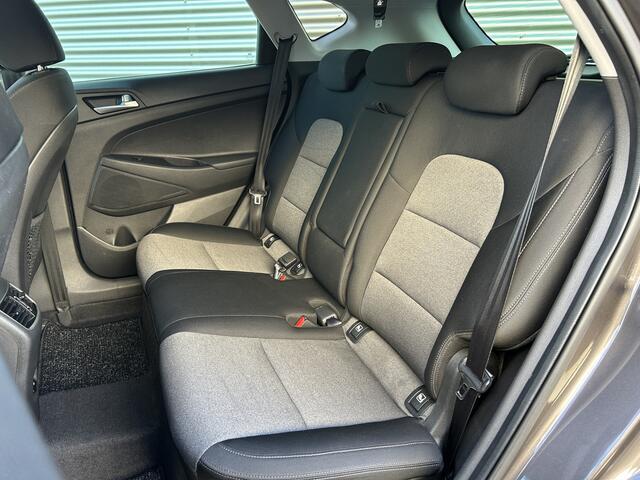 Hyundai TUCSON 1.6 GDi i-Drive | Carplay | Stuur/Stoel verwarming | Afn. Trekhaak | 18'' Lichtmetalen velgen |